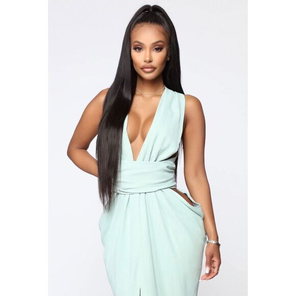 Fashion Nova different angles maxi dress - Picture 3 of 12
